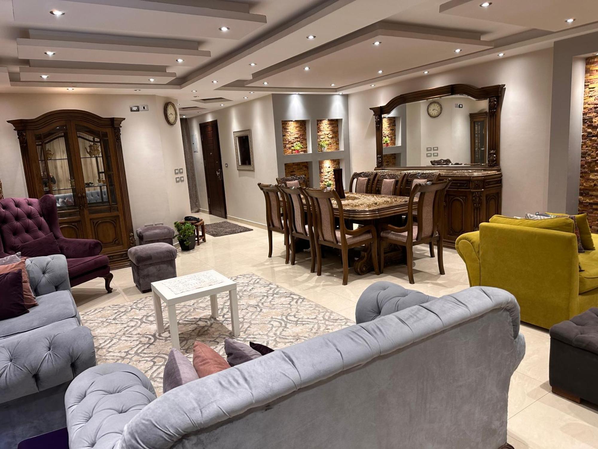 Apartment Cozy And Modern For Rent In Mohandessin *